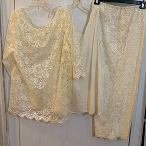 Handmade Lace Top & Pants, Size 3X, Ivory